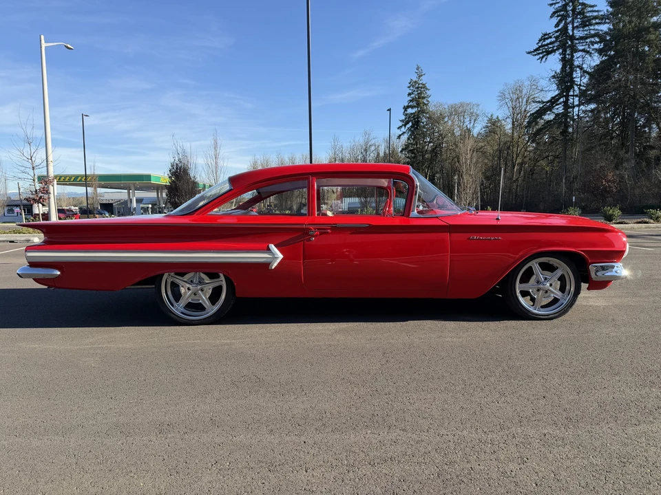 1960 Chevrolet Biscayne - Image 16 of 31