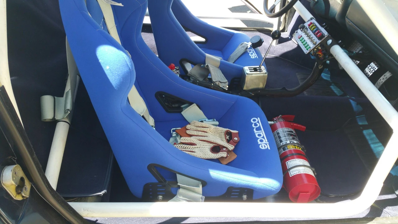 1975 Ferrari 308 GT4 - Image 12 of 27