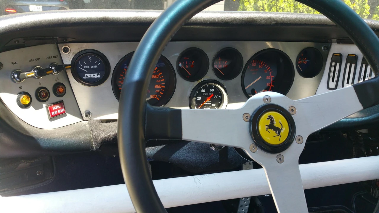 1975 Ferrari 308 GT4 - Image 16 of 27