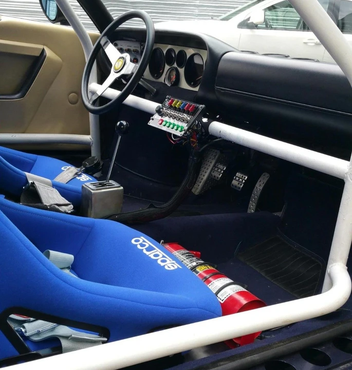 1975 Ferrari 308 GT4 - Image 14 of 27