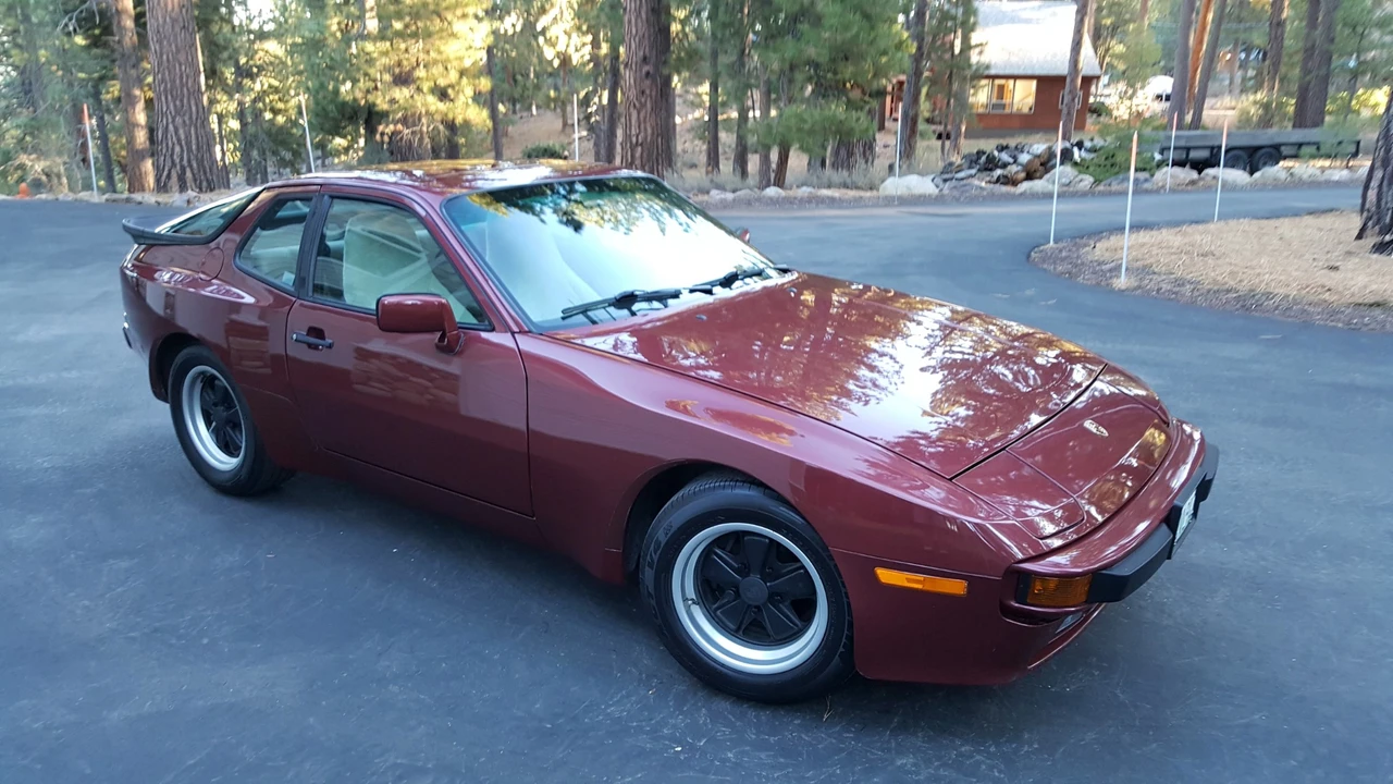 1985 Porsche 944 - Image 5 of 31