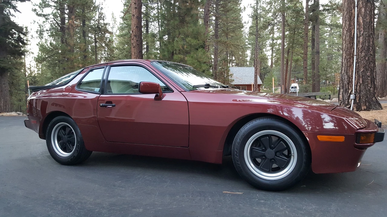 1985 Porsche 944 - Image 25 of 31
