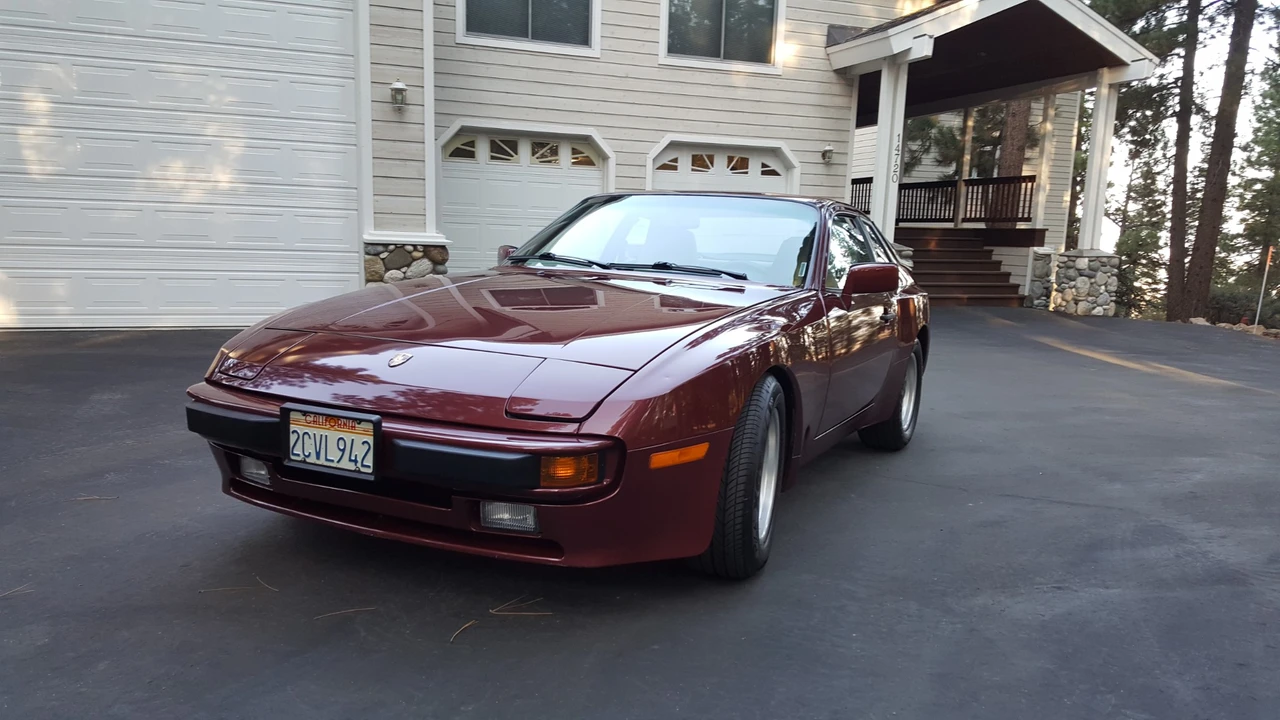 1985 Porsche 944 - Image 9 of 31