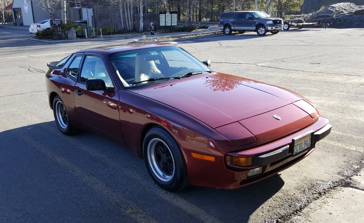 1985 Porsche 944 - Image 3 of 31