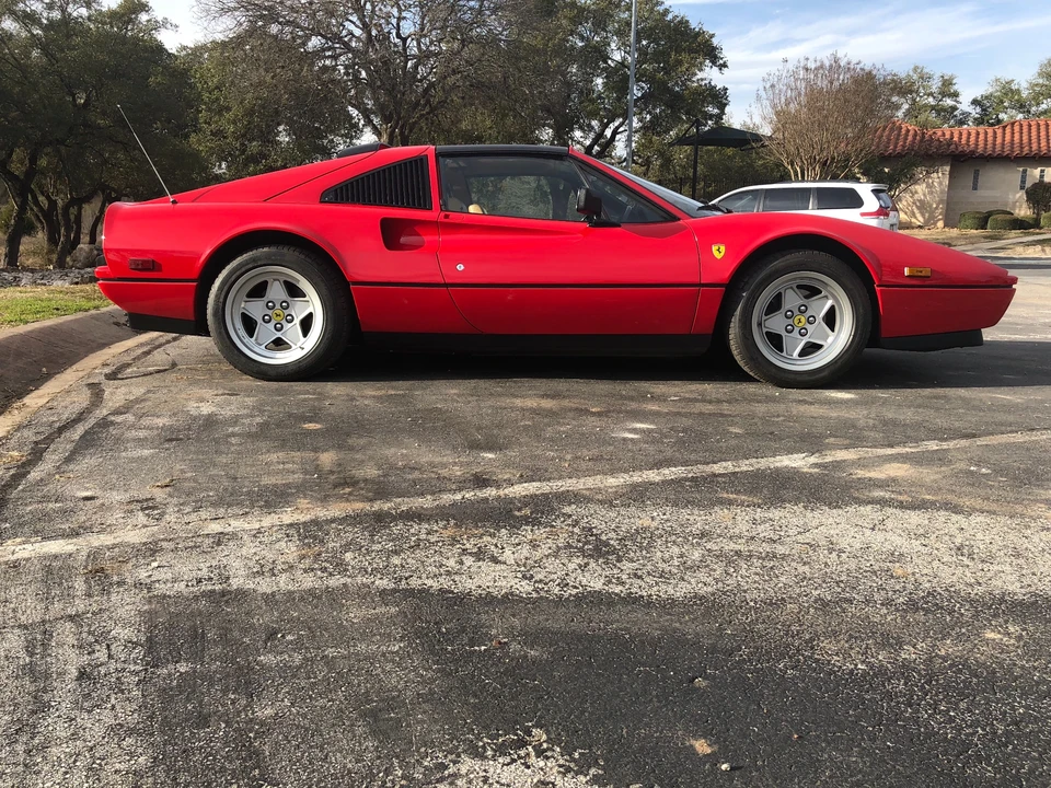 1987 Ferrari 328 GTS - Image 9 of 31