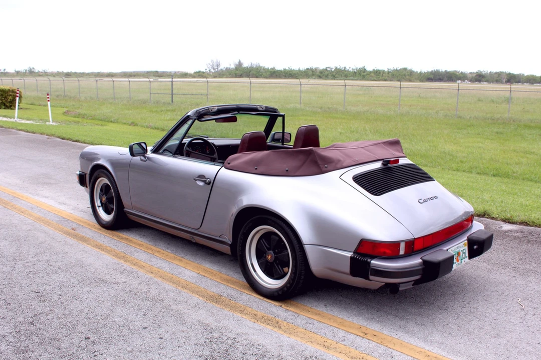 1987 Porsche 911 Carrera 3.2 - Image 15 of 31