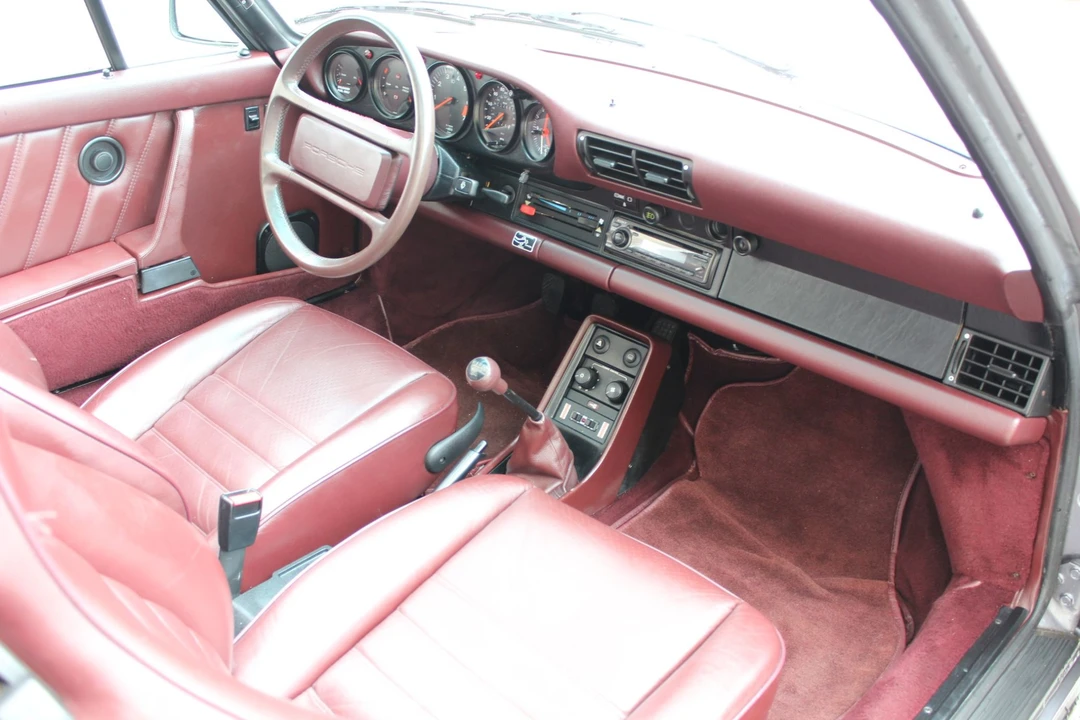 1987 Porsche 911 Carrera 3.2 - Image 30 of 31