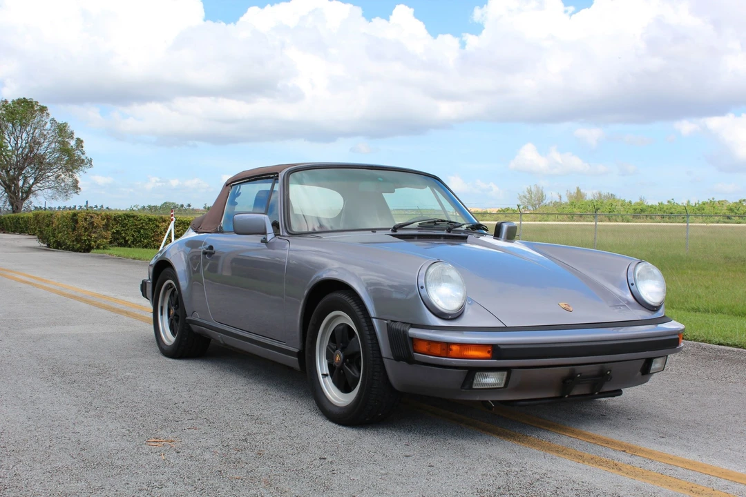 1987 Porsche 911 Carrera 3.2 - Image 2 of 31