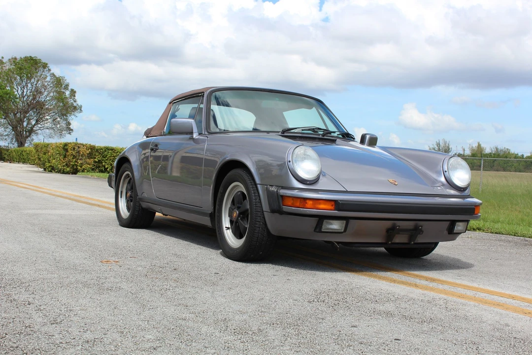 1987 Porsche 911 Carrera 3.2 - Image 18 of 31