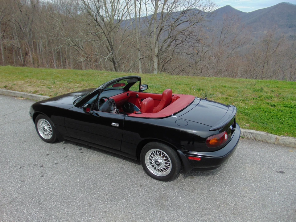 1993 Mazda NA MX-5 Miata - Image 12 of 31