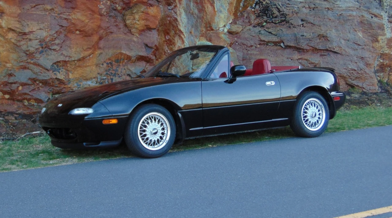 1993 Mazda NA MX-5 Miata - Image 3 of 31