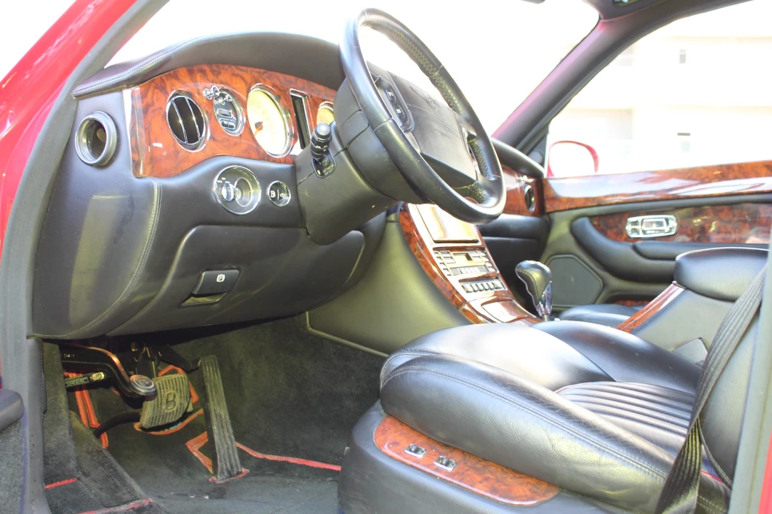 1999 Bentley Arnage - Image 31 of 31