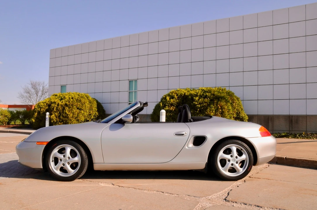 1999 Porsche 986 Boxster - Image 5 of 31
