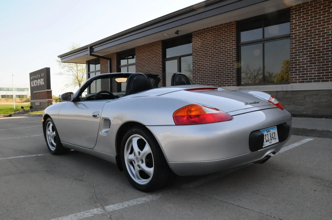 1999 Porsche 986 Boxster - Image 7 of 31