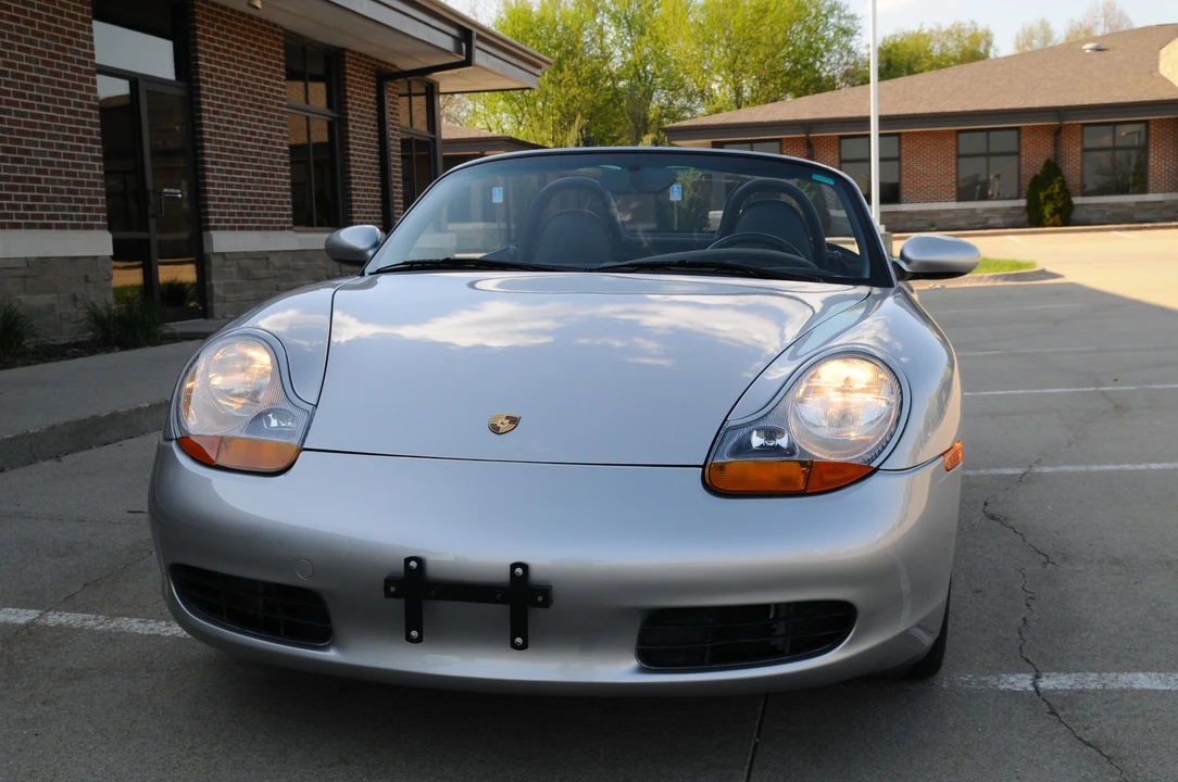 1999 Porsche 986 Boxster - Image 28 of 31