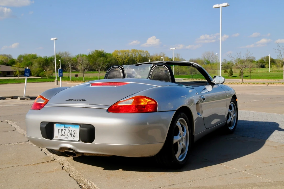 1999 Porsche 986 Boxster - Image 13 of 31