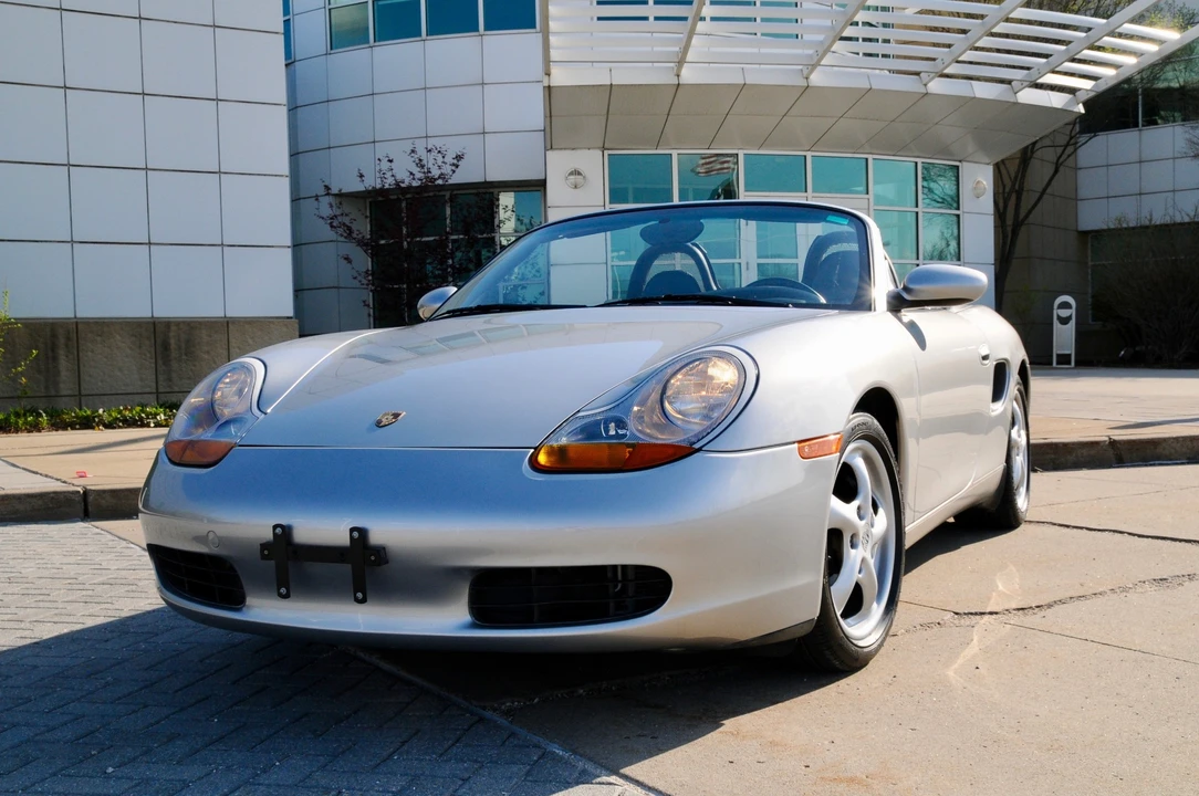 1999 Porsche 986 Boxster - Image 17 of 31