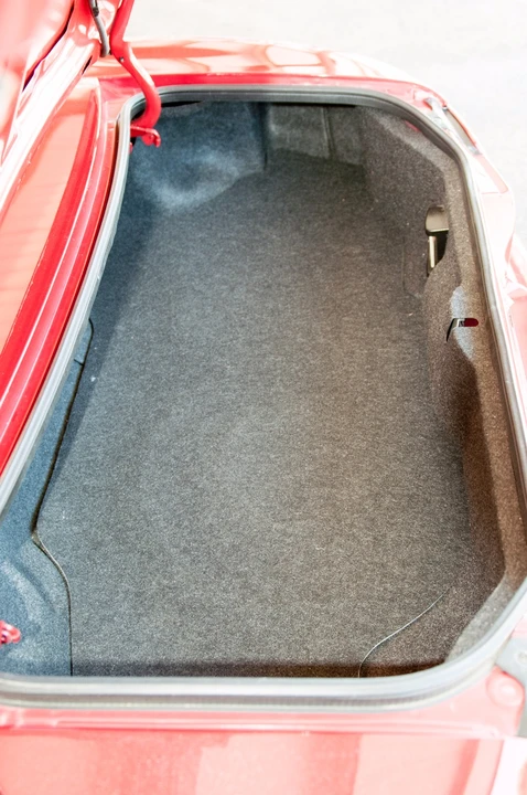2004 Mazda NB Mazdaspeed MX-5 Miata - Image 16 of 29