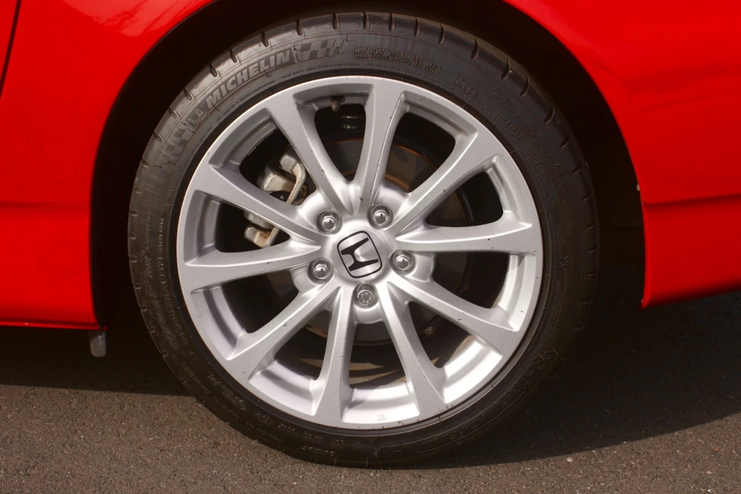 2007 Honda AP2 S2000 - Image 15 of 31