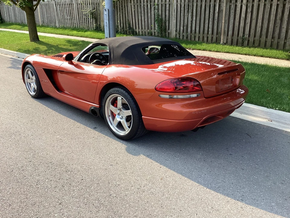 2005 Dodge Viper 3rd Gen - Image 15 of 31
