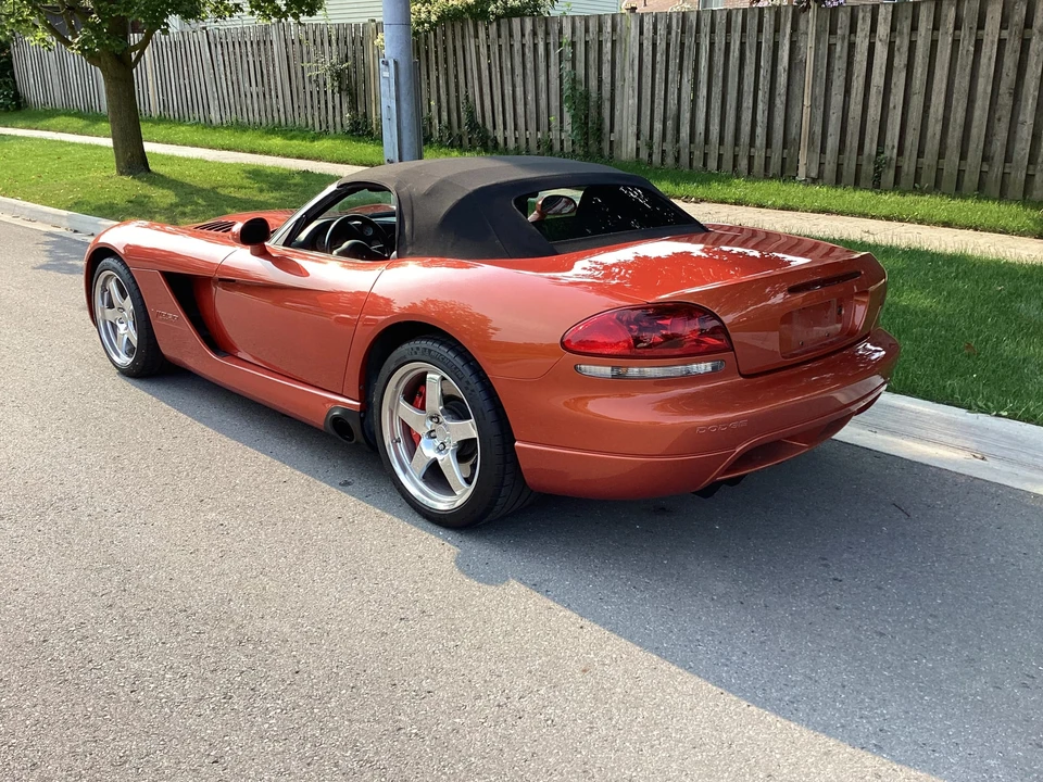 2005 Dodge Viper 3rd Gen - Image 14 of 31