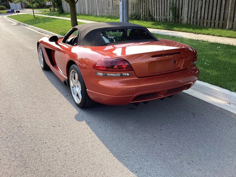 2005 Dodge Viper 3rd Gen - Image 16 of 31