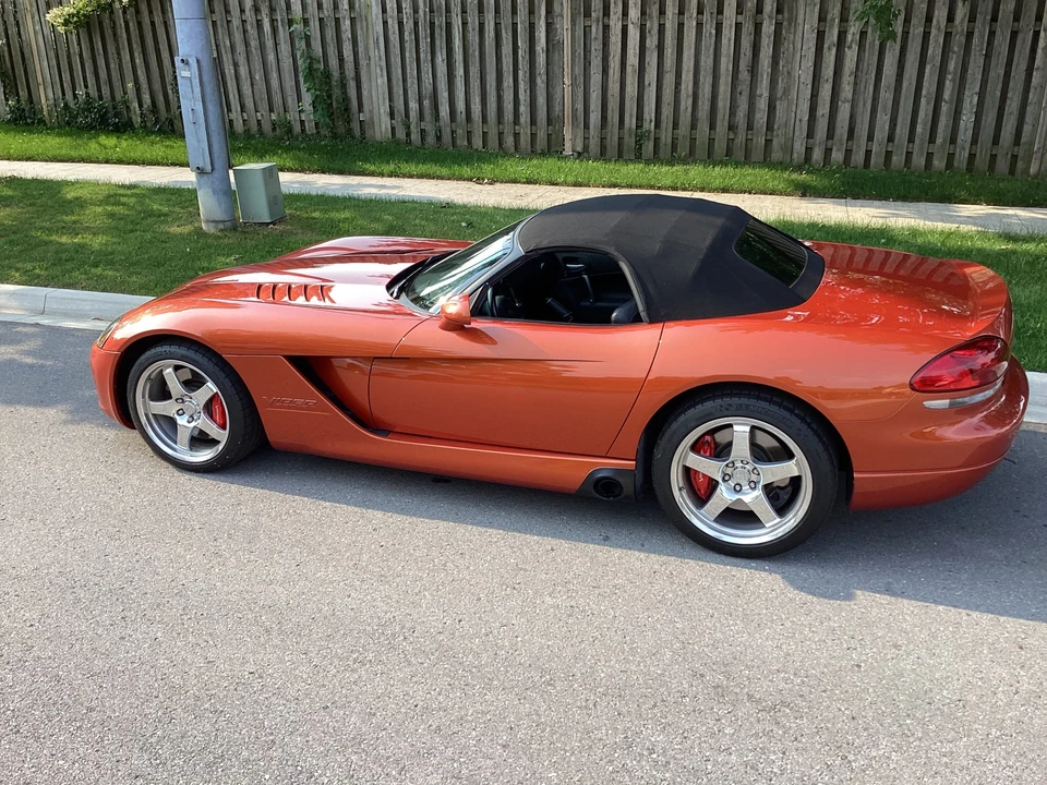 2005 Dodge Viper 3rd Gen - Image 13 of 31