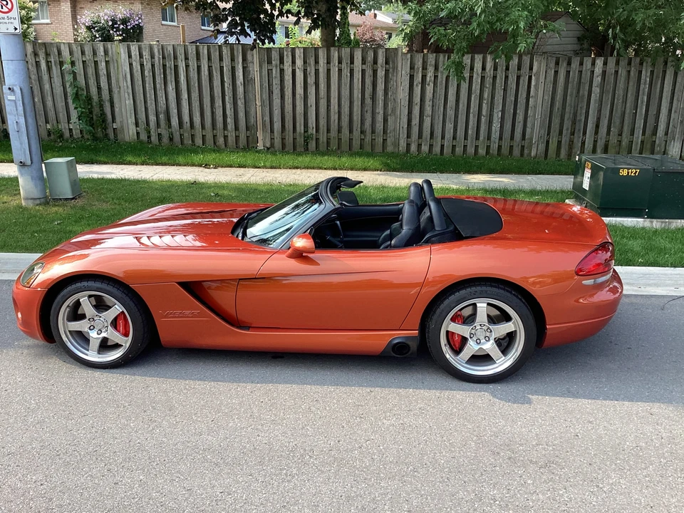 2005 Dodge Viper 3rd Gen - Image 8 of 31