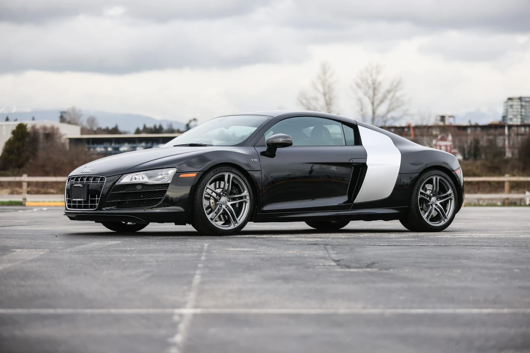 2010 Audi 42 R8 - Image 3 of 31