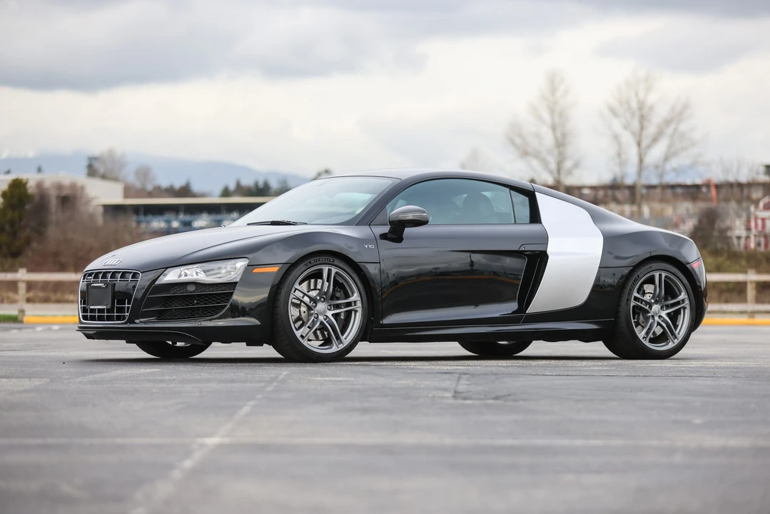 2010 Audi 42 R8 - Image 4 of 31