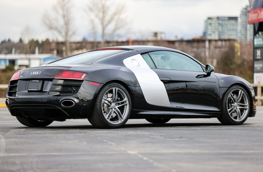 2010 Audi 42 R8 - Image 14 of 31