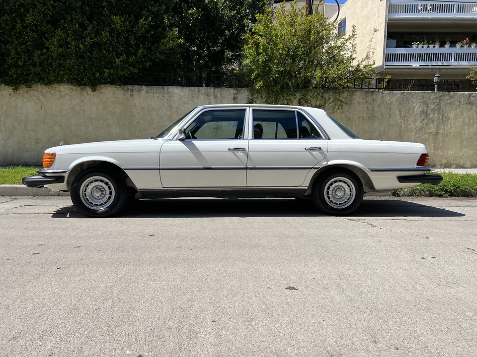 1980 Mercedes-Benz W116 S-Class - Image 7 of 31
