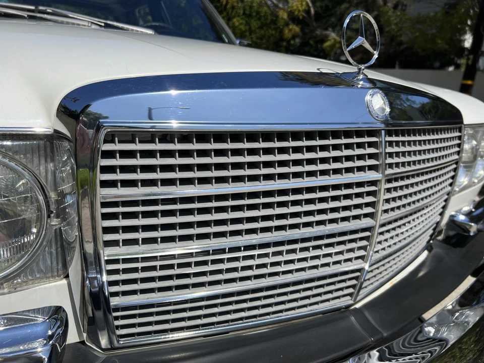 1980 Mercedes-Benz W116 S-Class - Image 30 of 31