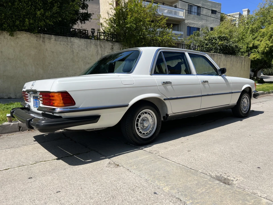 1980 Mercedes-Benz W116 S-Class - Image 12 of 31