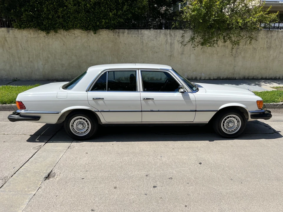 1980 Mercedes-Benz W116 S-Class - Image 14 of 31
