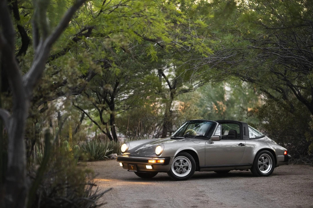 1984 Porsche 911 Carrera 3.2 - Image 9 of 31
