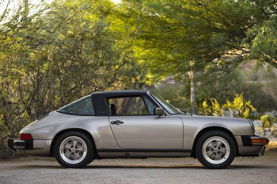 1984 Porsche 911 Carrera 3.2 - Image 20 of 31