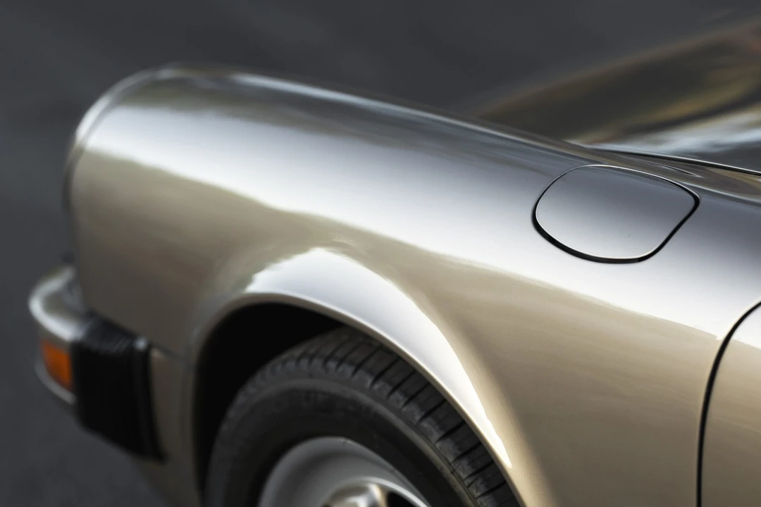 1984 Porsche 911 Carrera 3.2 - Image 28 of 31