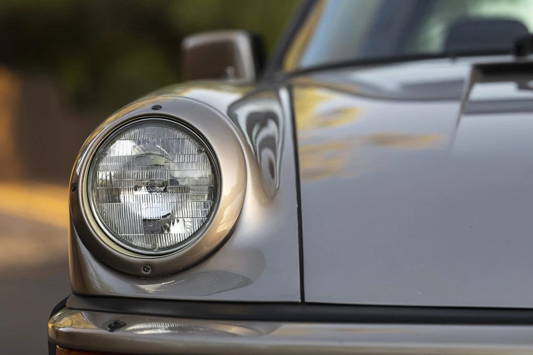 1984 Porsche 911 Carrera 3.2 - Image 25 of 31