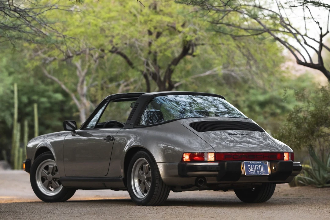 1984 Porsche 911 Carrera 3.2 - Image 13 of 31