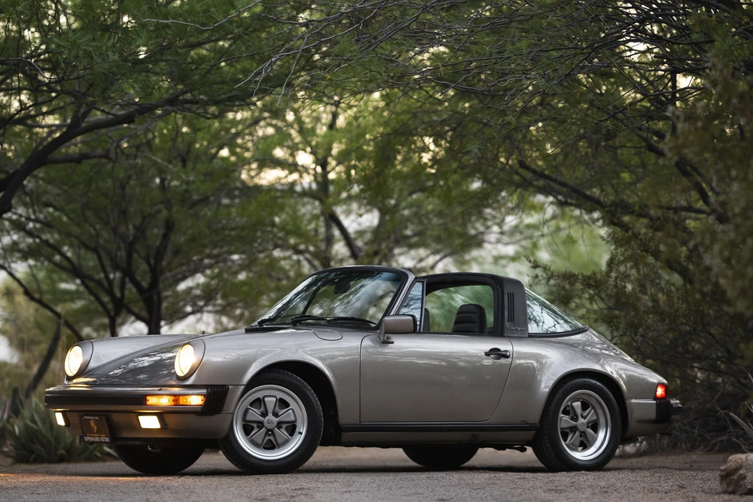 1984 Porsche 911 Carrera 3.2 - Image 10 of 31