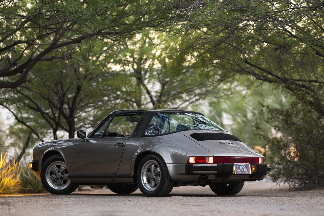 1984 Porsche 911 Carrera 3.2 - Image 14 of 31