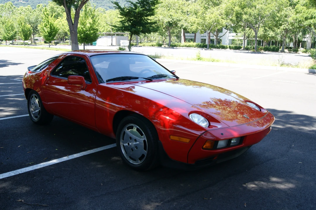 1984 Porsche 928 S - Image 17 of 31