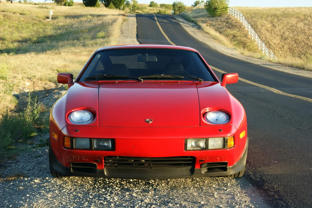 1984 Porsche 928 S - Image 3 of 31