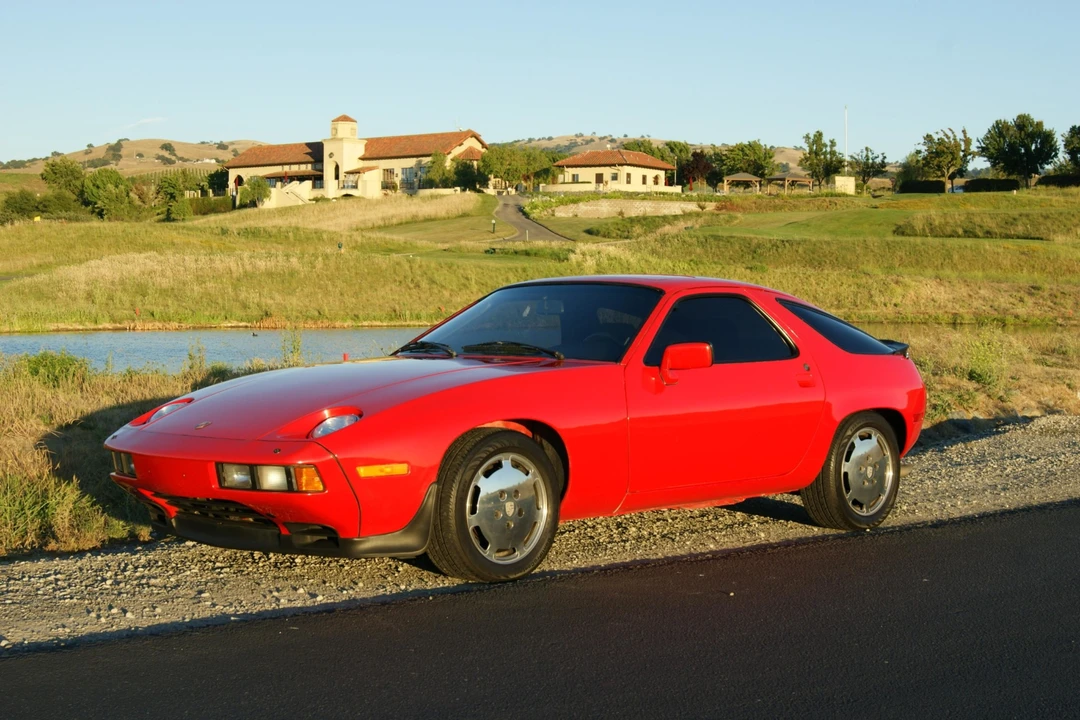 1984 Porsche 928 S - Image 4 of 31