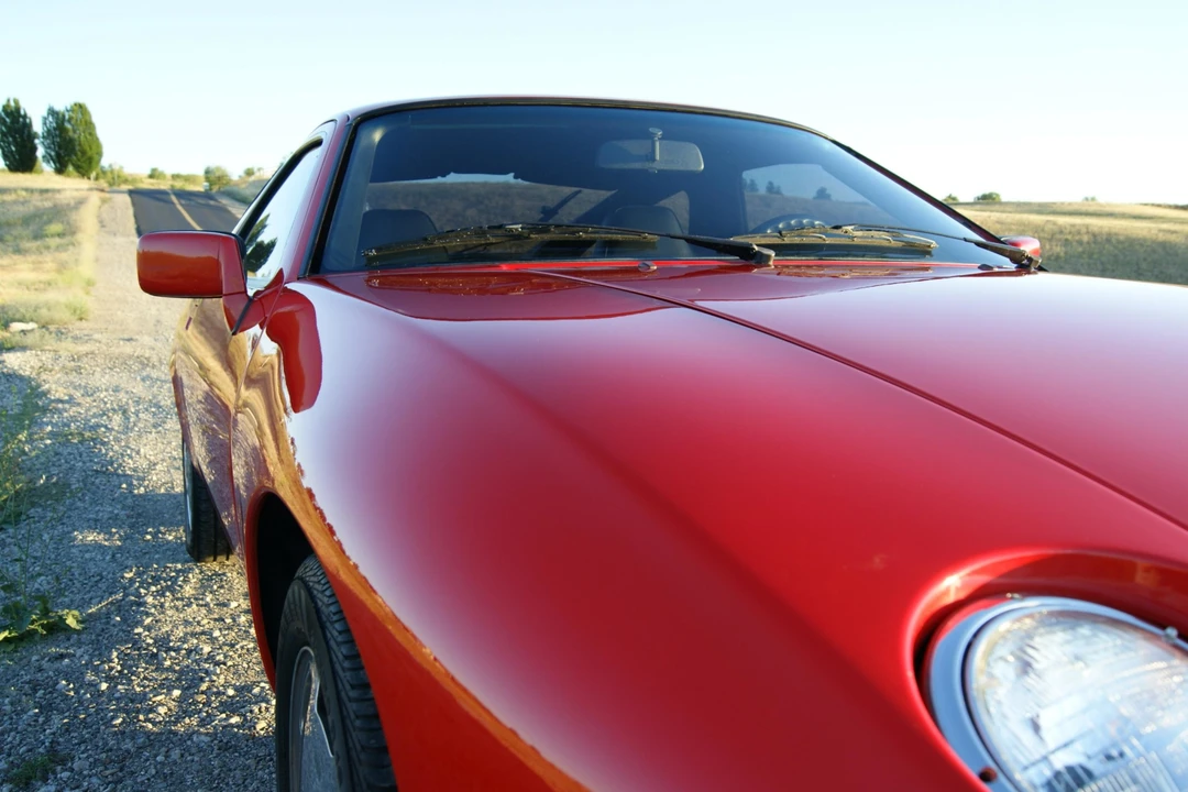 1984 Porsche 928 S - Image 8 of 31