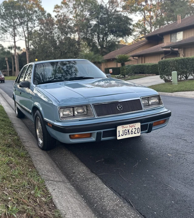 1985 Chrysler LeBaron - Image 5 of 31