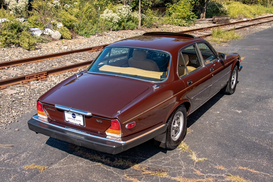 1985 Jaguar XJ Series 3 - Image 15 of 31