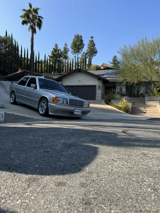 1985 Mercedes-Benz 190E - Image 16 of 31