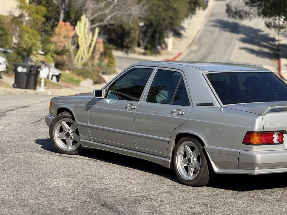 1985 Mercedes-Benz 190E - Image 24 of 31